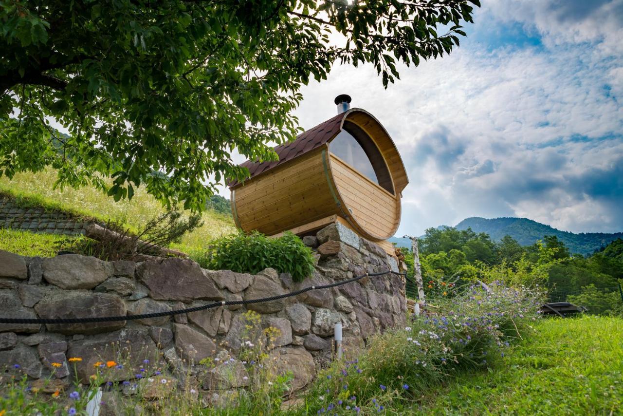 Agriturismo Alveare Sul Lago ปิโซเญ ภายนอก รูปภาพ