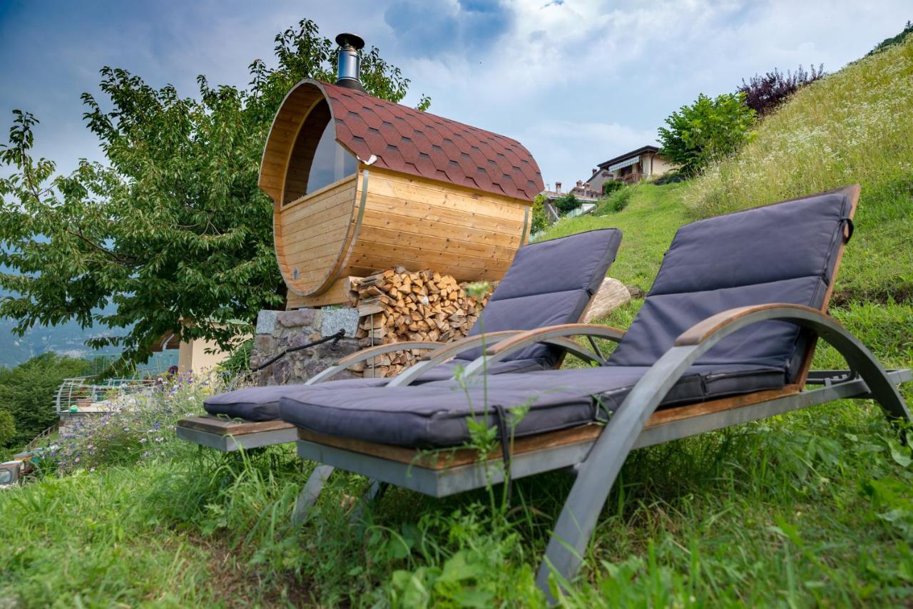 Agriturismo Alveare Sul Lago ปิโซเญ ภายนอก รูปภาพ
