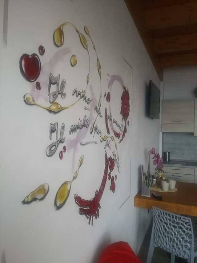 Agriturismo Alveare Sul Lago ปิโซเญ ภายนอก รูปภาพ